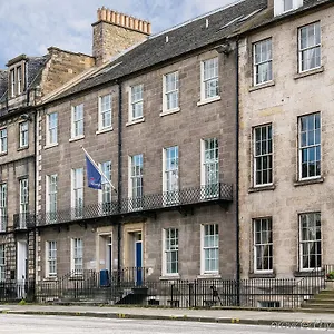 Travelodge Queen Street Hotel EDI